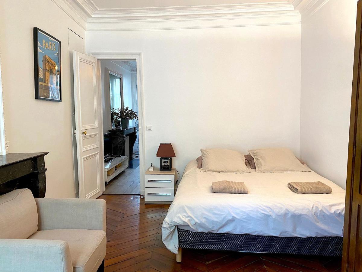 Real Parisian Apartment With 2 Bedrooms And Ac Exterior photo