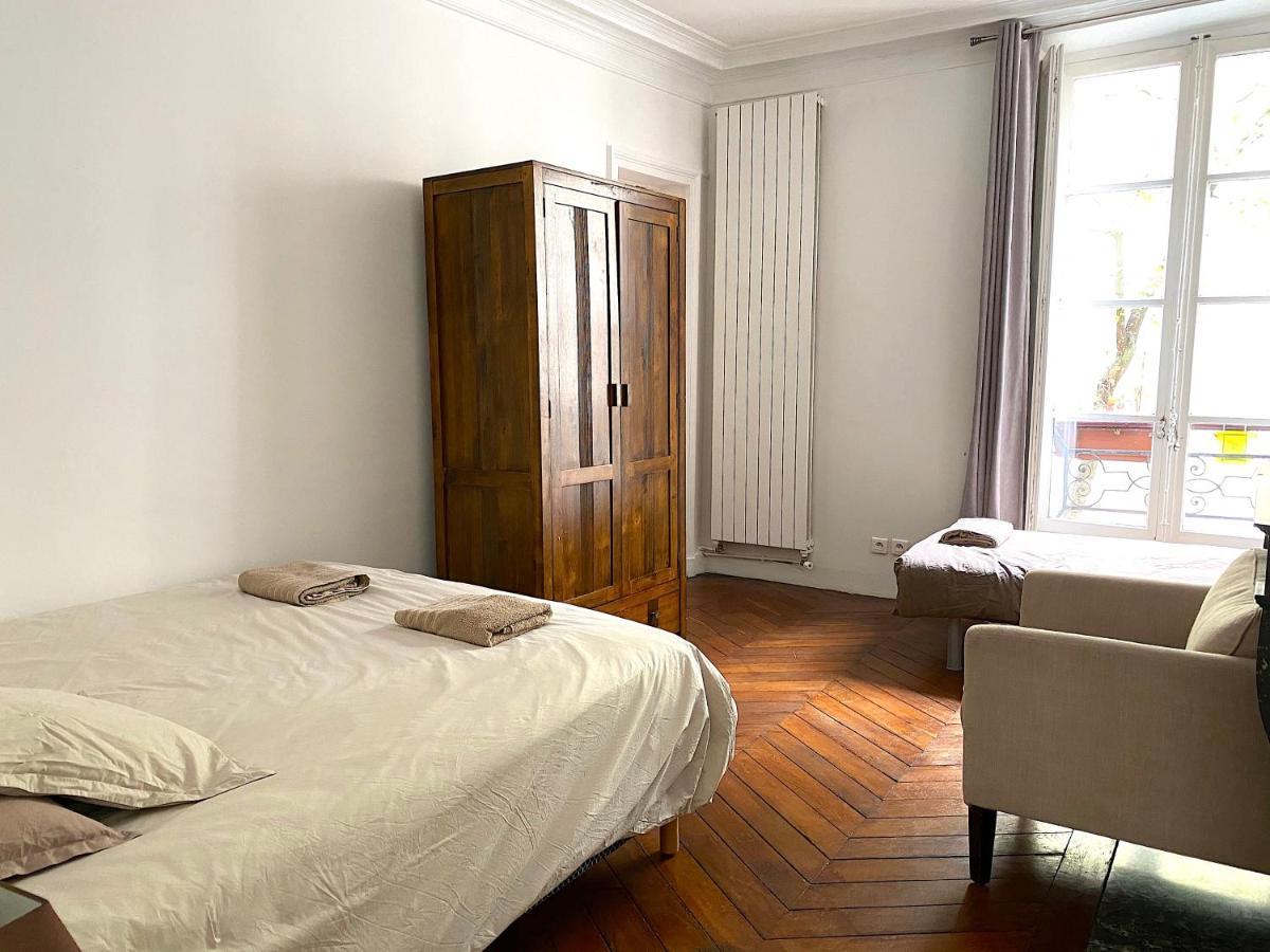 Real Parisian Apartment With 2 Bedrooms And Ac Exterior photo